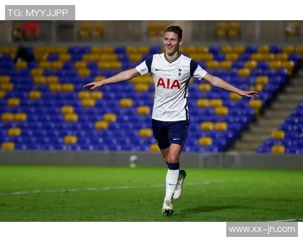 热刺19岁边锋奥利弗艾罗外租加盟英甲曼斯菲尔德队