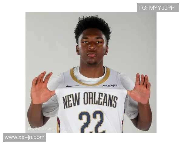 奎因成NBA历史首位新秀中锋斩获30三双成就引发关注